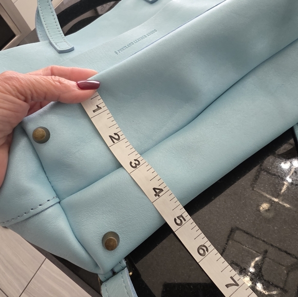 Portland Leather Crossbody Tote - Picture 10 of 12